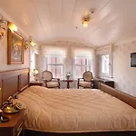 Darussaade Old - Sultanahmet Istanbul