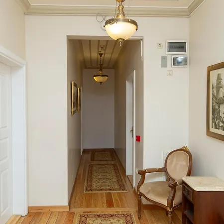 Darussaade Old - Sultanahmet Hotel